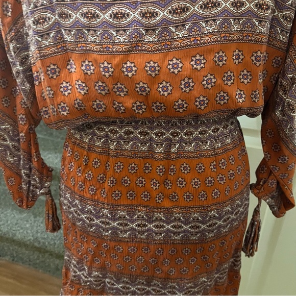 GUESS SIZE MEDIUM 100% SILK ORANGE FLORAL TASSEL COLD SHOULDER DRESS 3/4 SLEEVE - Picture 8 of 12